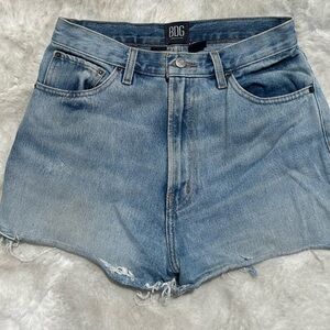 High rise Girlfriend UO shorts 🌞